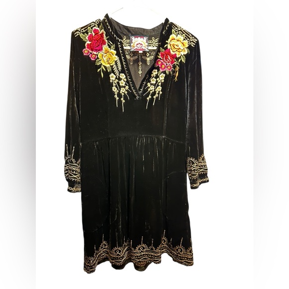 Johnny Was Embroidered Black Velvet Dress size S - Picture 2 of 8